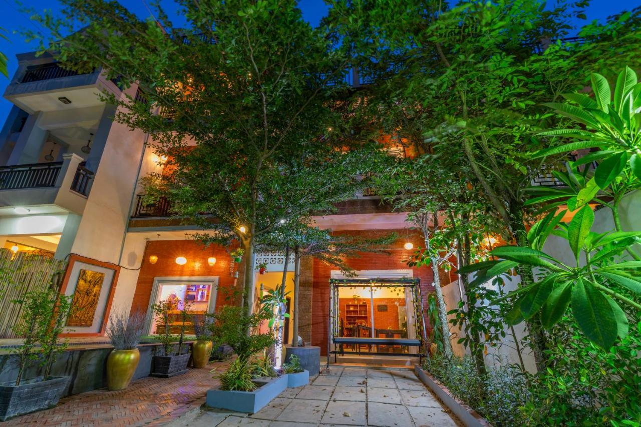 Bed and Breakfast Angkor Rithy Boutiquese Сіємреап Екстер'єр фото